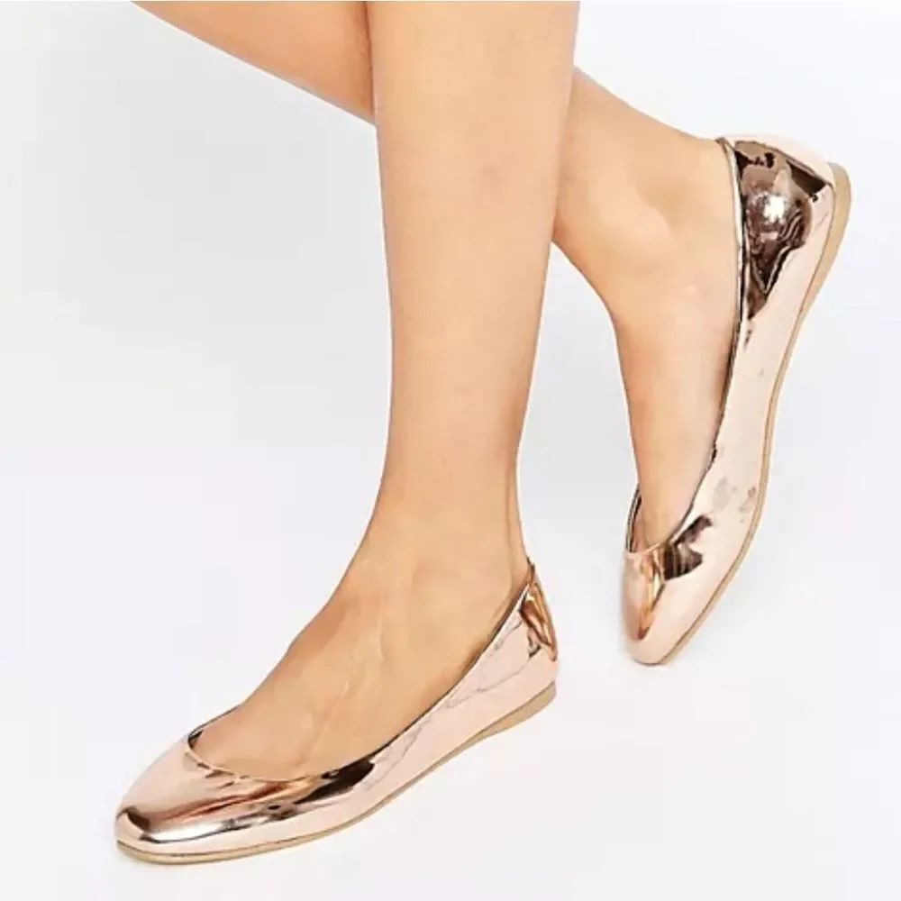 NINE WEST POINTED ROSE GOLD METALLIC SLIP-ON WOMEN"S FLAT SHOE